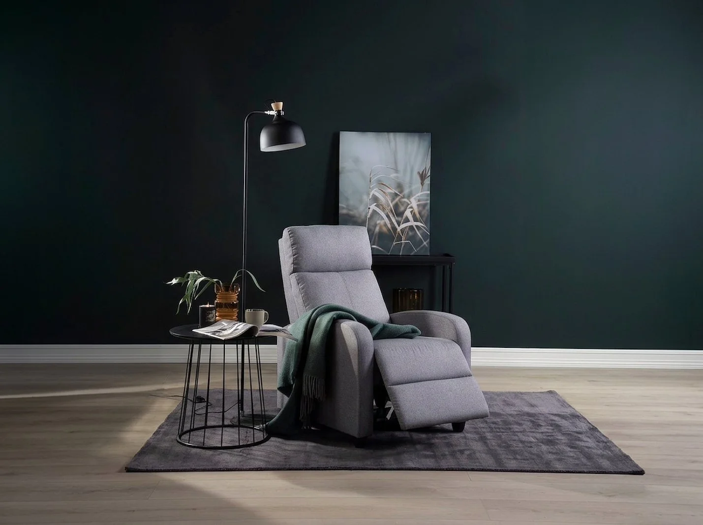 Leon Recliner