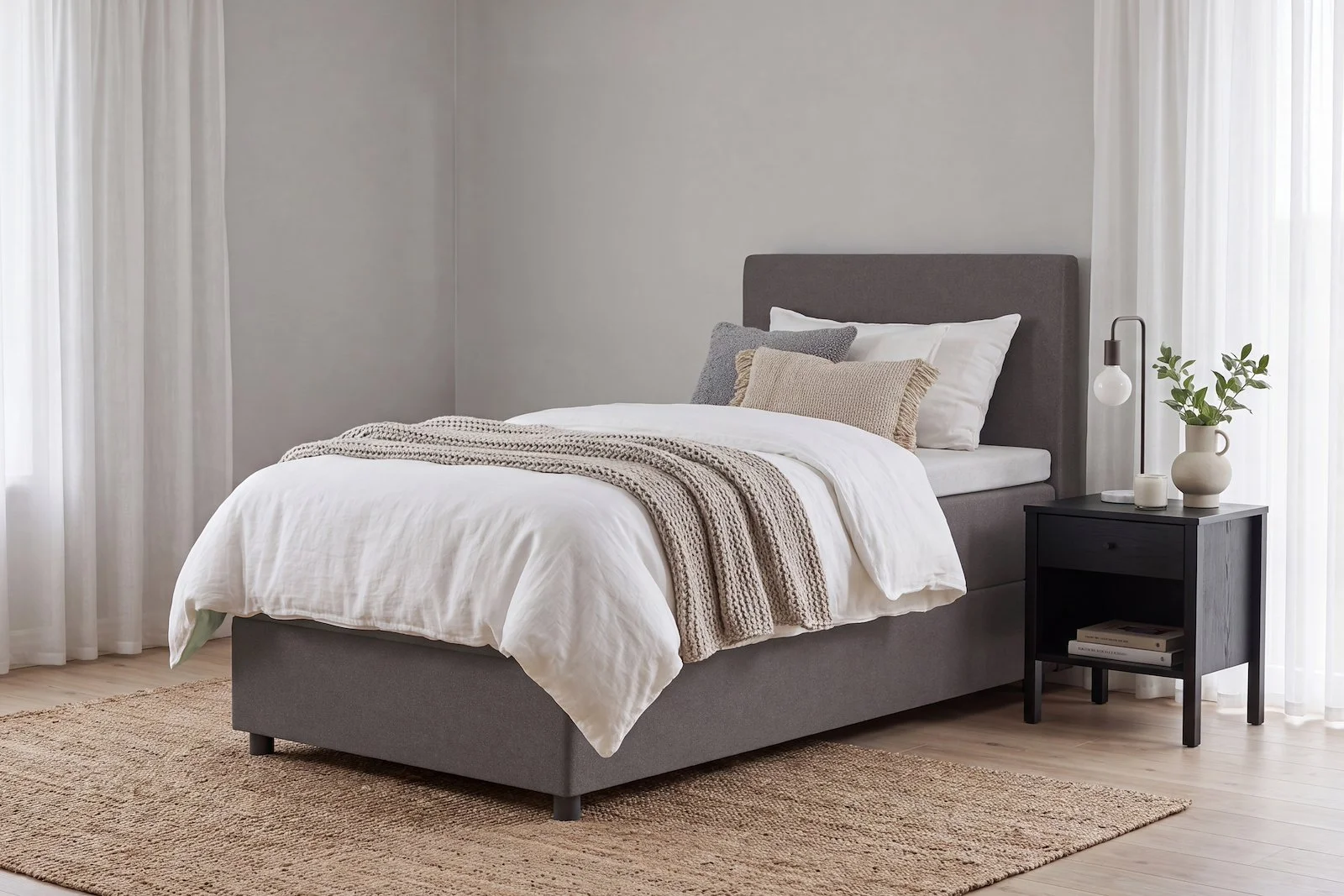 XOV Premium 10 oppbevaringsseng 90x200 cm